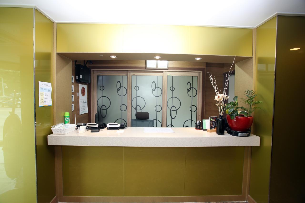 Champion Hotel Чеджудо Экстерьер фото